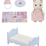 Sylvanian Families Çiçekli Kedi Kızın Uyku Seti 5681