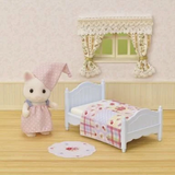 Sylvanian Families Çiçekli Kedi Kızın Uyku Seti 5681