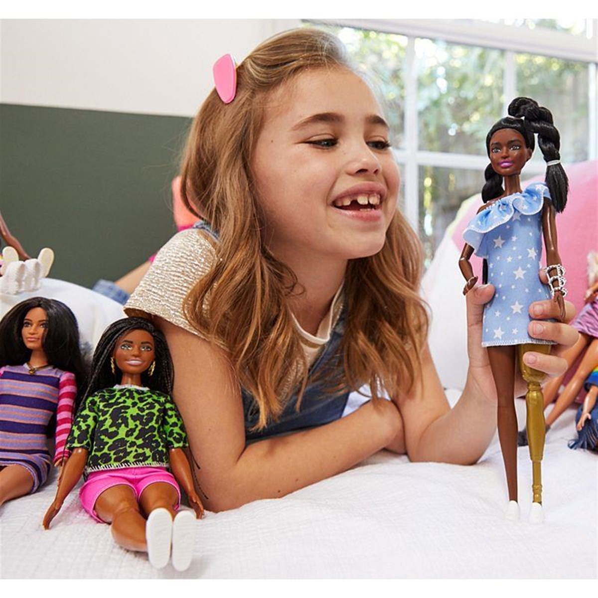 Barbie Büyüleyici Parti Bebekleri Fashionistas FBR37-GHW60 | Toysall