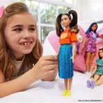 Barbie Büyüleyici Parti Bebekleri Fashionistas FBR37-GHW59 | Toysall
