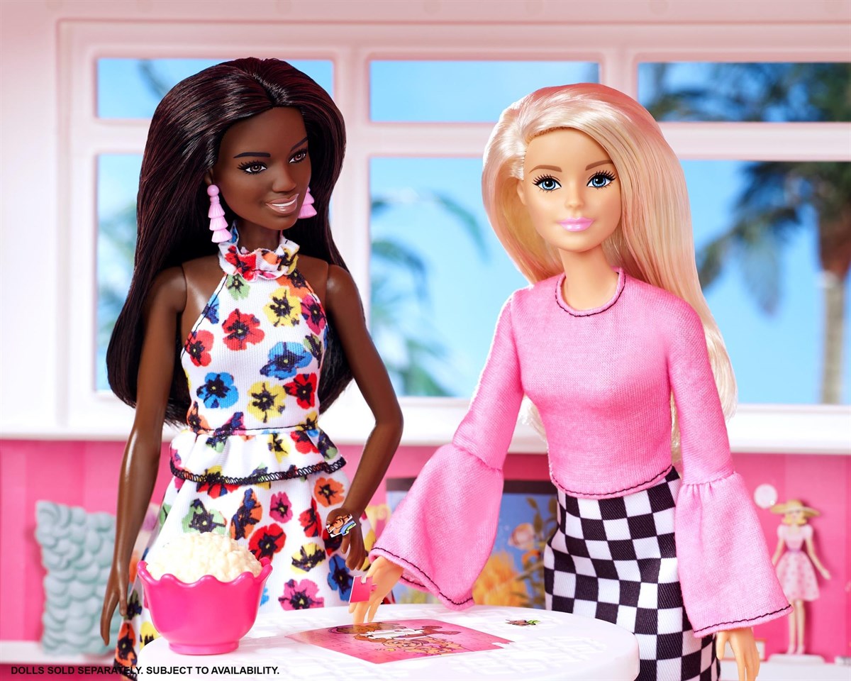 Barbie Büyüleyici Parti Bebekleri Fashionistas FBR37-FXL44 | Toysall