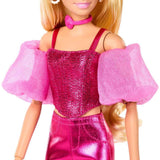 Barbie Deluxe Style, Metalik Pembe Kıyafetli Bebek JFP40