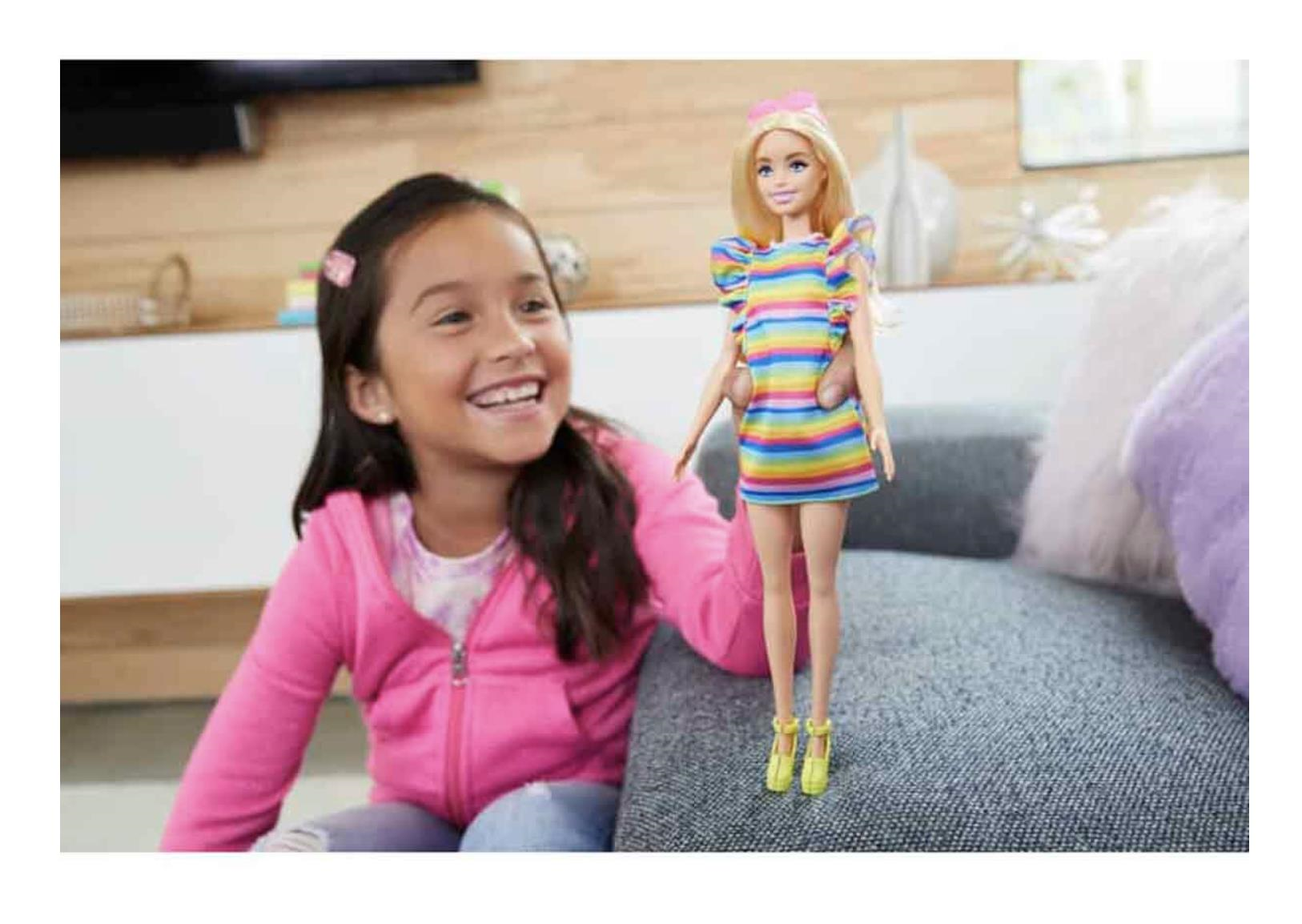 Barbie Fashionistas Büyüleyici Parti Bebeği HJR96 | Toysall