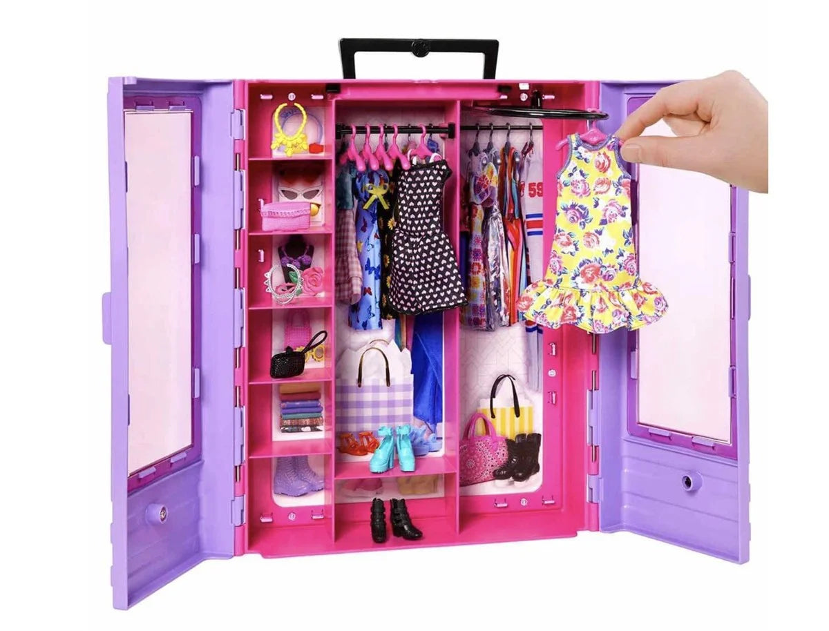 Barbie'nin Yeni Pembe Gardırobu HJL65 | Toysall