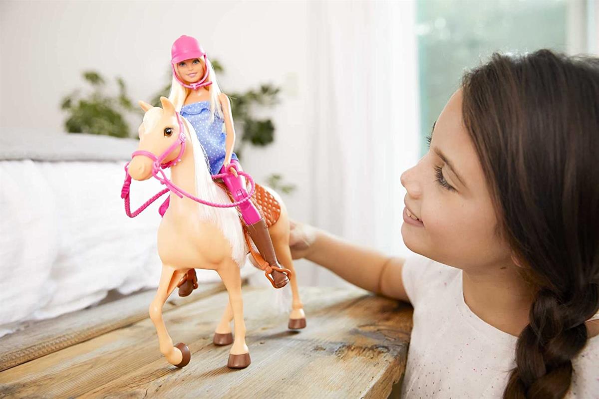 Barbie ve Güzel Atı Oyun Seti FXH13 | Toysall