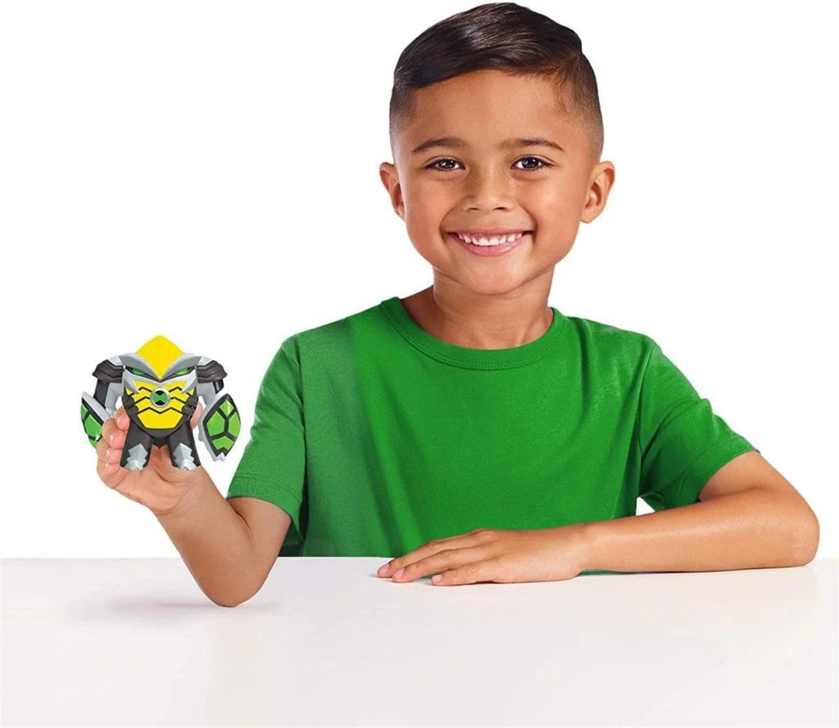 Ben 10 Aksiyon Figürleri OmniKix Armor Cannonbolt BEN50000 | Toysall