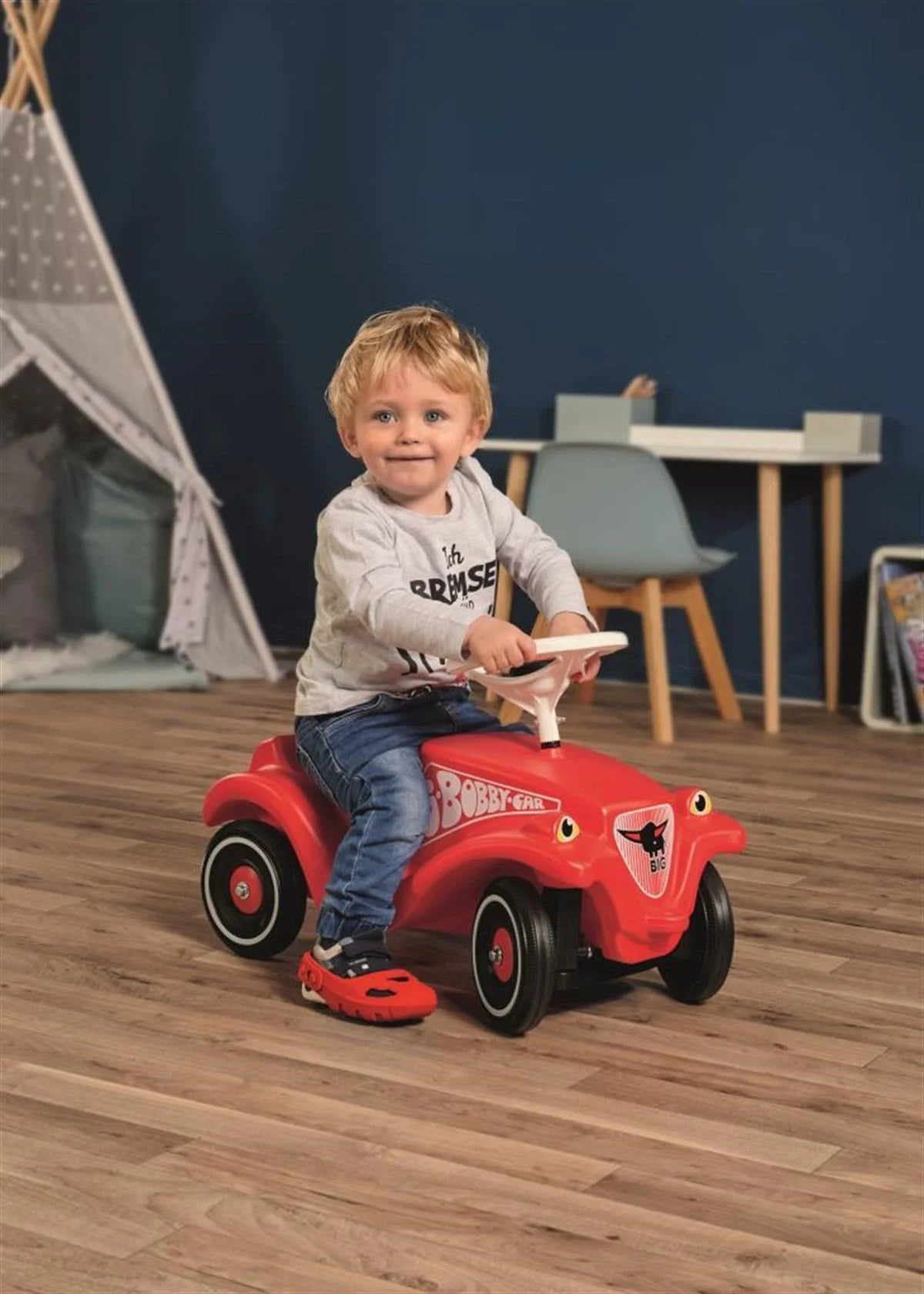 BIG Bobby Car Klasik 4 Tekerlekli Bingit Araba - Kırmızı 800001303 | Toysall