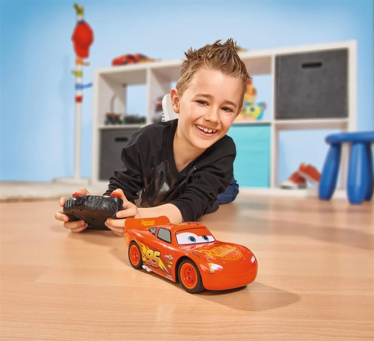 Dickie Cars 3 Şimşek McQueen 1:24 Uzaktan Kumandalı Araba 203084003 | Toysall