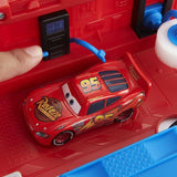 Disney Pixar Cars Dönüştürülebilir Mack Oyun Seti HDC75 | Toysall