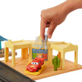 Disney ve Pixar Cars Radiator Springs Oyun Seti HGV68 | Toysall