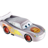 Disney ve Pixar Cars Renk Değiştiren Araba Serisi GNY94-HDN00 | Toysall