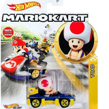 Hot Wheels Mario Kart Karakter Araçlar GBG25-HDB35