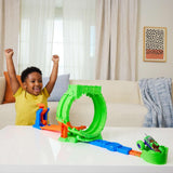 Hot Wheels Monster Trucks Mutant Chaos Çemberde Yarış Oyun Seti JMK91