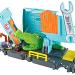 Hot Wheels Şehirde Yaratık Macerası Oyun Seti Timsah Garajı FNB05-FNB06 | Toysall