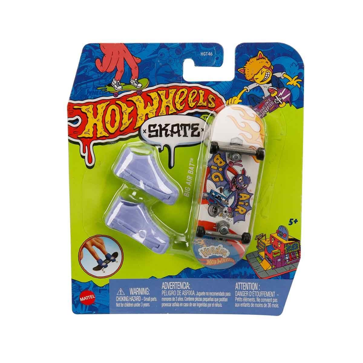 Hot Wheels Mini Skateboard Avec Chaussures Assorties - Jouet Enfant - Modèle Multicolore