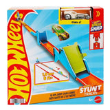 Hot Wheels Stunt Trucks Akrobatik Yarış Pisti Oyun Seti JHK76-JHK78