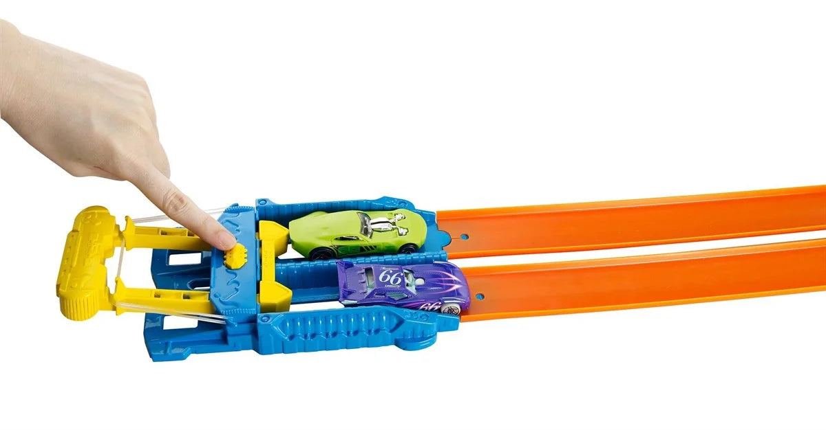 Hot Wheels Yüksek Skor Atlayışı Yarış Seti Hızlı Geçiş Parkuru CFC30 | Toysall