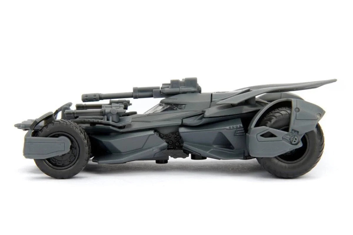 Jada Batman Justice League Batmobile 1:32  253212005 | Toysall