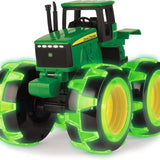 John Deere Işıklı Canavar Traktör 46434