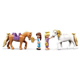 Lego Disney Princess Belle ve Rapunzel'in Kraliyet Ahırları 43195 | Toysall