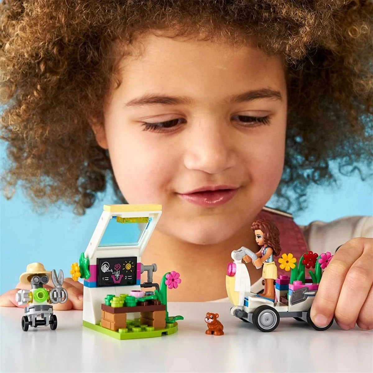 Lego Friends Olivia'nın Çiçek Bahçesi 41425 | Toysall