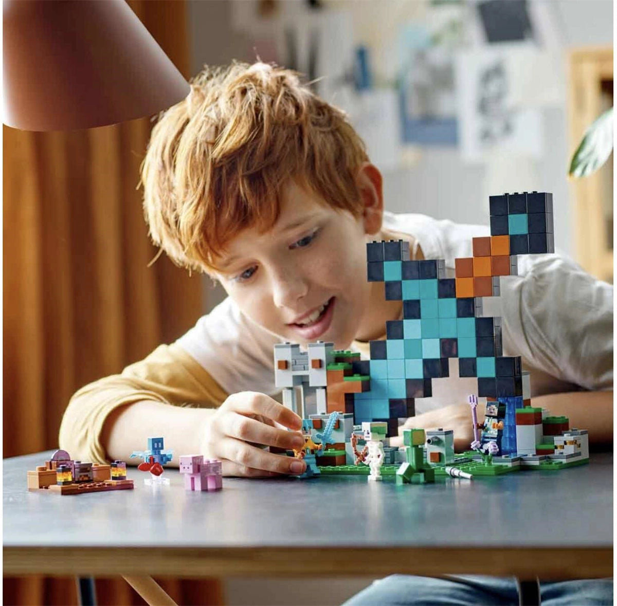 Lego Minecraft Kılıç Üssü 21244 | Toysall