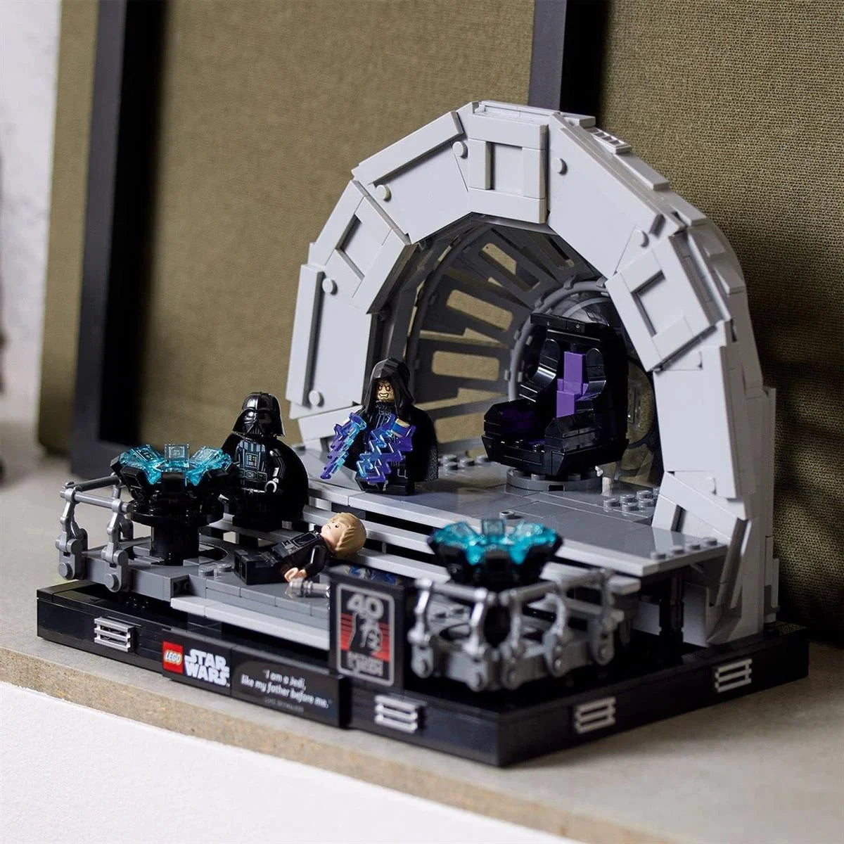 Lego Star Wars Emperor’s Throne Room Diorama 75352 | Toysall