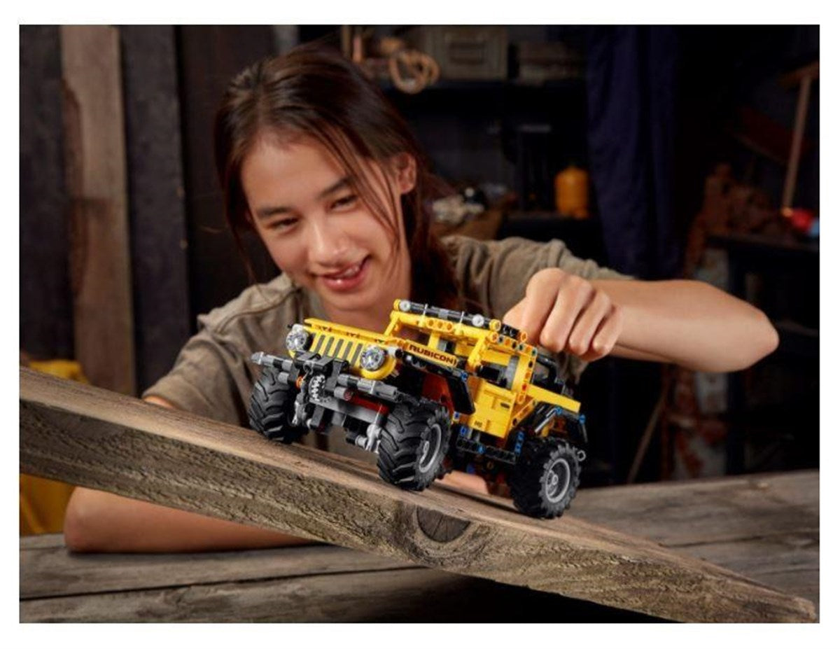 Lego Technic Jeep Wrangler 42122 | Toysall