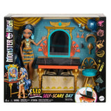 Monster High Cleo’nun Havalı Bakım Günü Oyun Seti HXH96