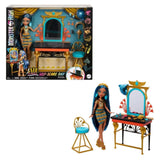 Monster High Cleo’nun Havalı Bakım Günü Oyun Seti HXH96