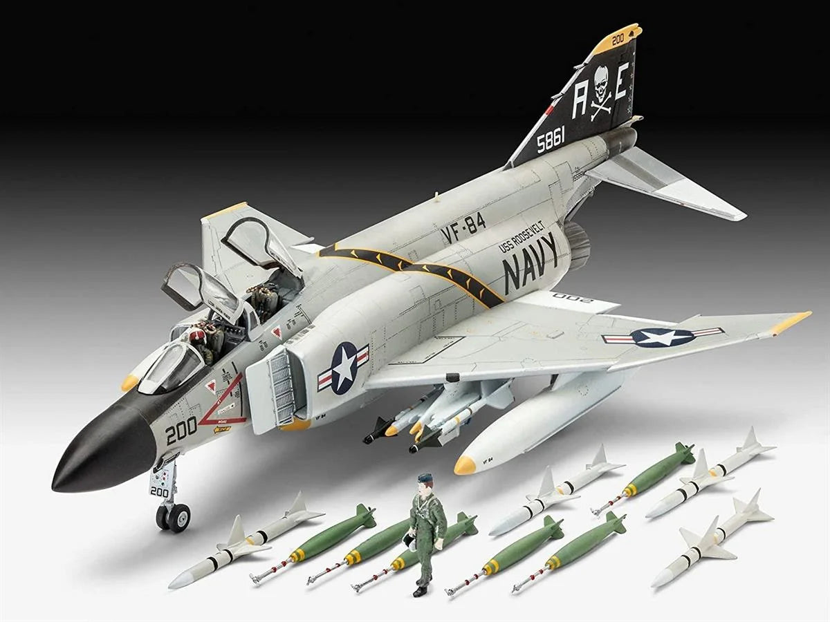 Revell 1:72 F-4J Phantom II Uçak 63941 | Toysall