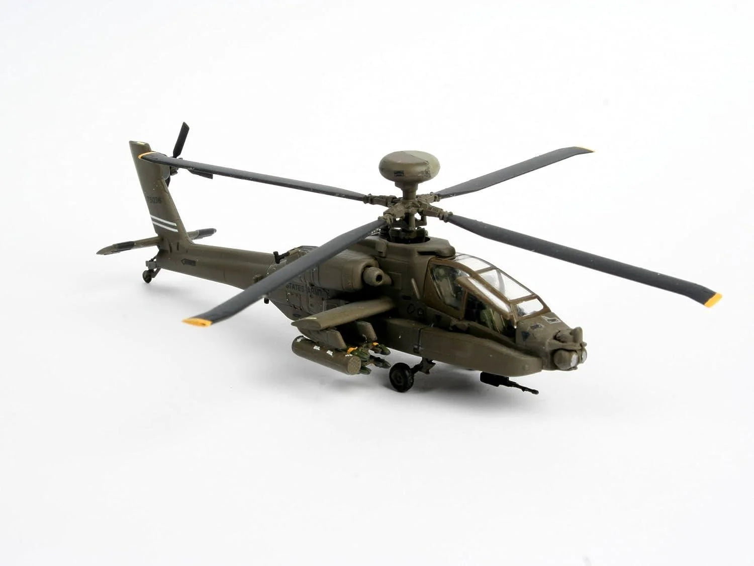 Revell AH-64D Longbow Apache 4046 | Toysall