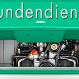Revell Gift Set 1:24 Volkswagen T1 Bus ''150 Years of Vaillant'' 5648