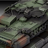 Revell Model Set 1:72 Leopard 2A7V 63355