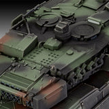 Revell Model Set 1:72 Leopard 2A7V 63355