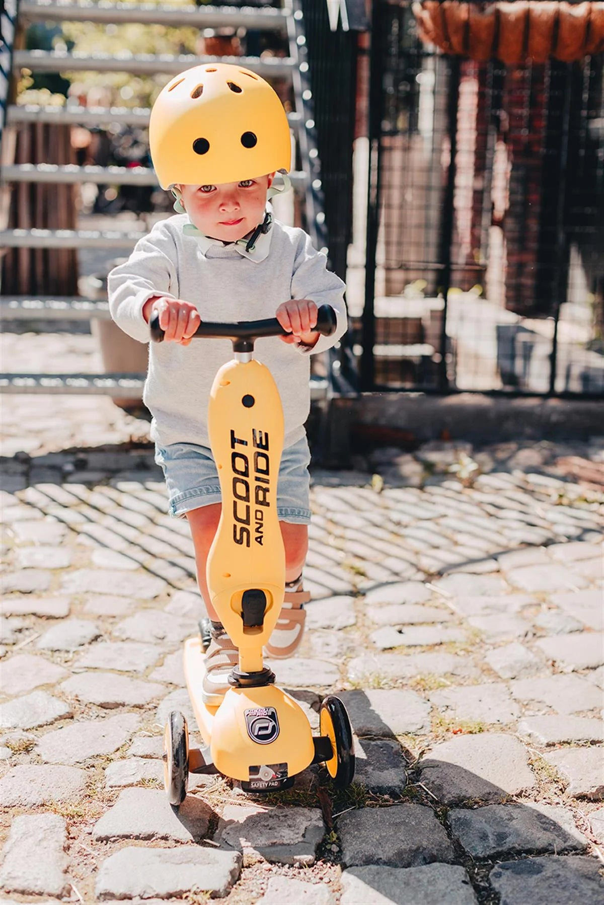 Scoot and Ride Highwaykick 1 Oturaklı Çocuk Scooter Sarı 160629-96354 | Toysall