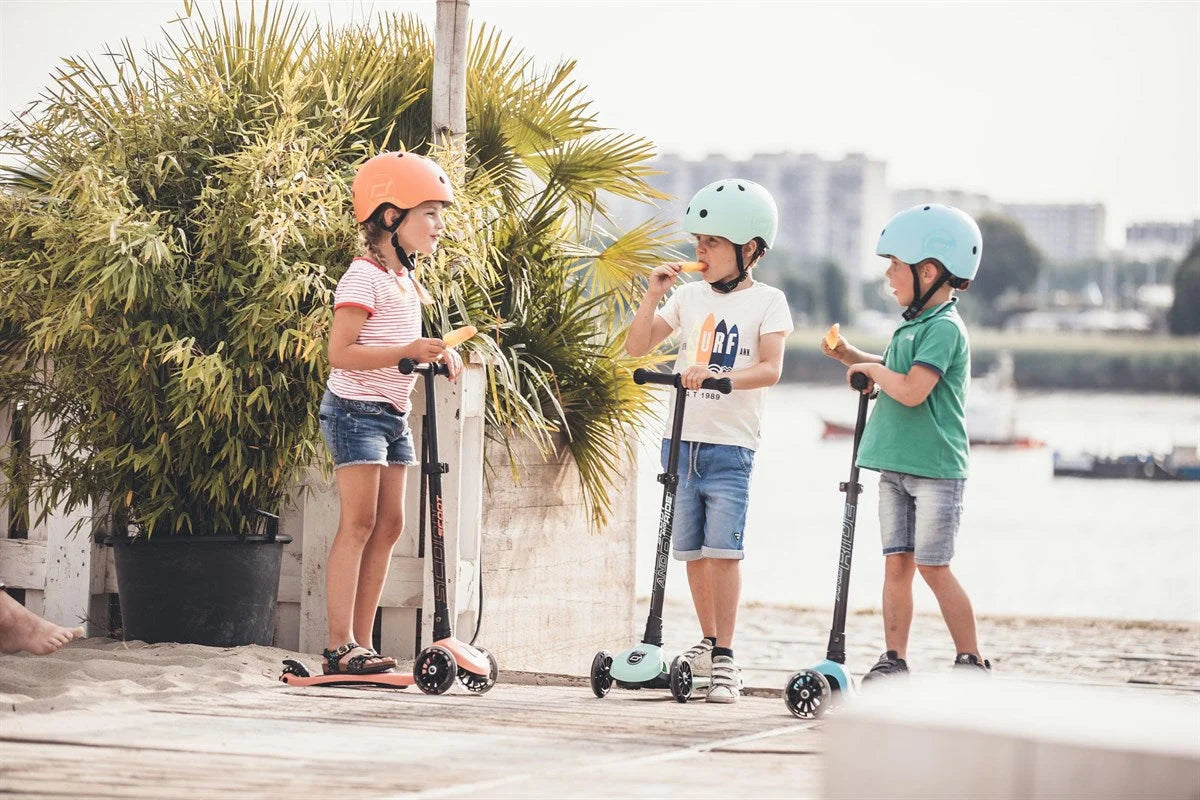 Scoot and Ride Highwaykick 3 LED Tekerlekli Çocuk Scooter Kavuniçi 170301-96357 | Toysall