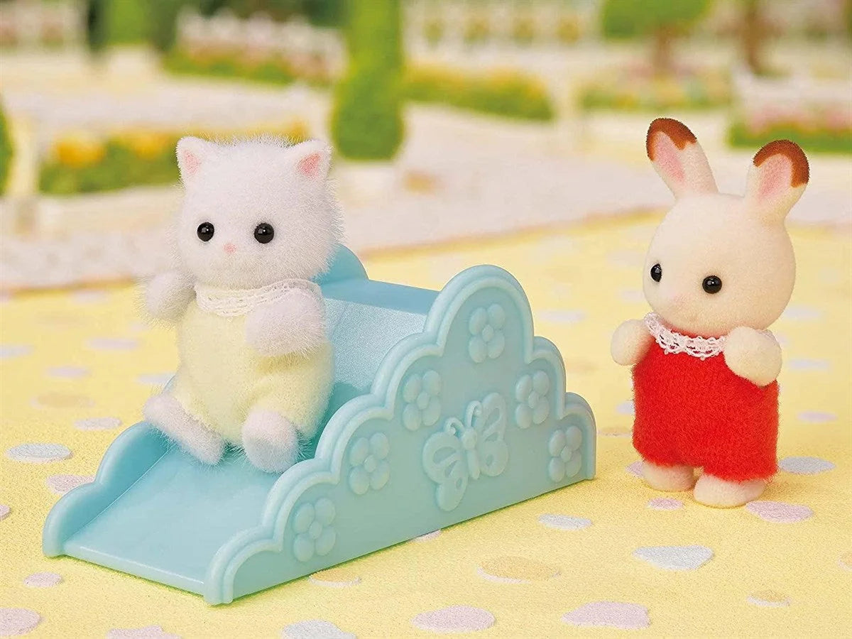 Sylvanian Families Bebek Yel Değirmeni Parkı 5526 | Toysall