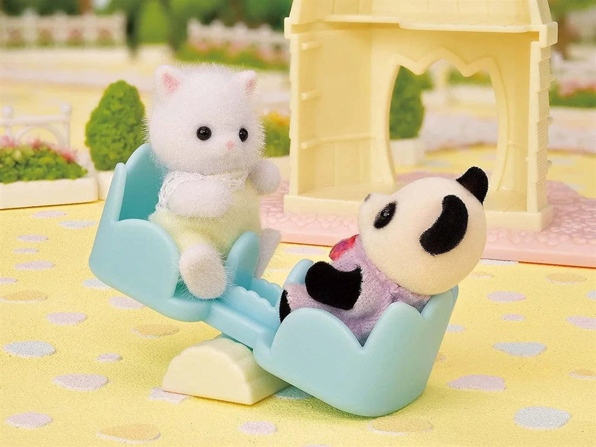 Sylvanian Families Bebek Yel Değirmeni Parkı 5526 | Toysall