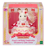 Sylvanian Families Freya’nın Doğum Günü Çilekli Pasta Elbisesi 5847