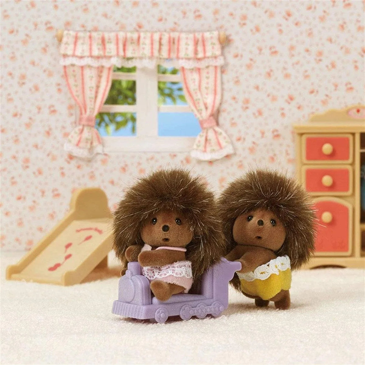 Sylvanian Families Kirpi İkiz Bebekleri 5424 | Toysall